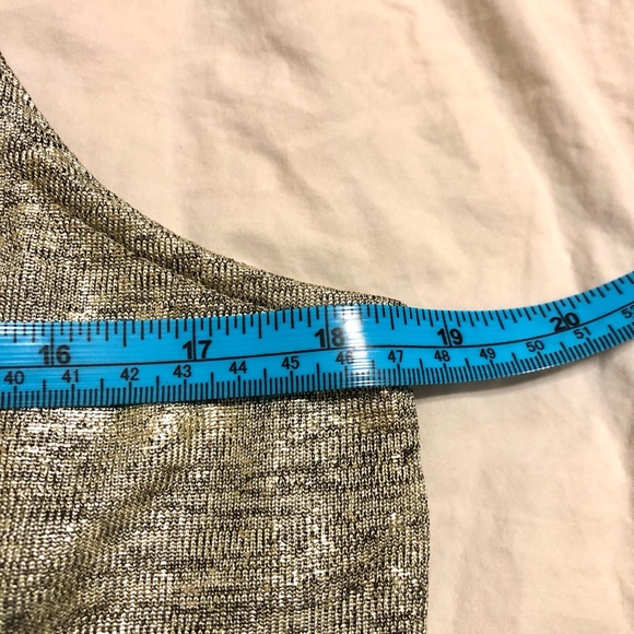 NWT Anthropologie Sunday in Brooklyn Metallic Gold Tiered Blouse - Picture 7 of 8